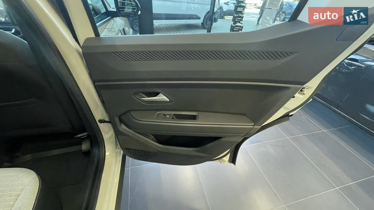 Renault-15