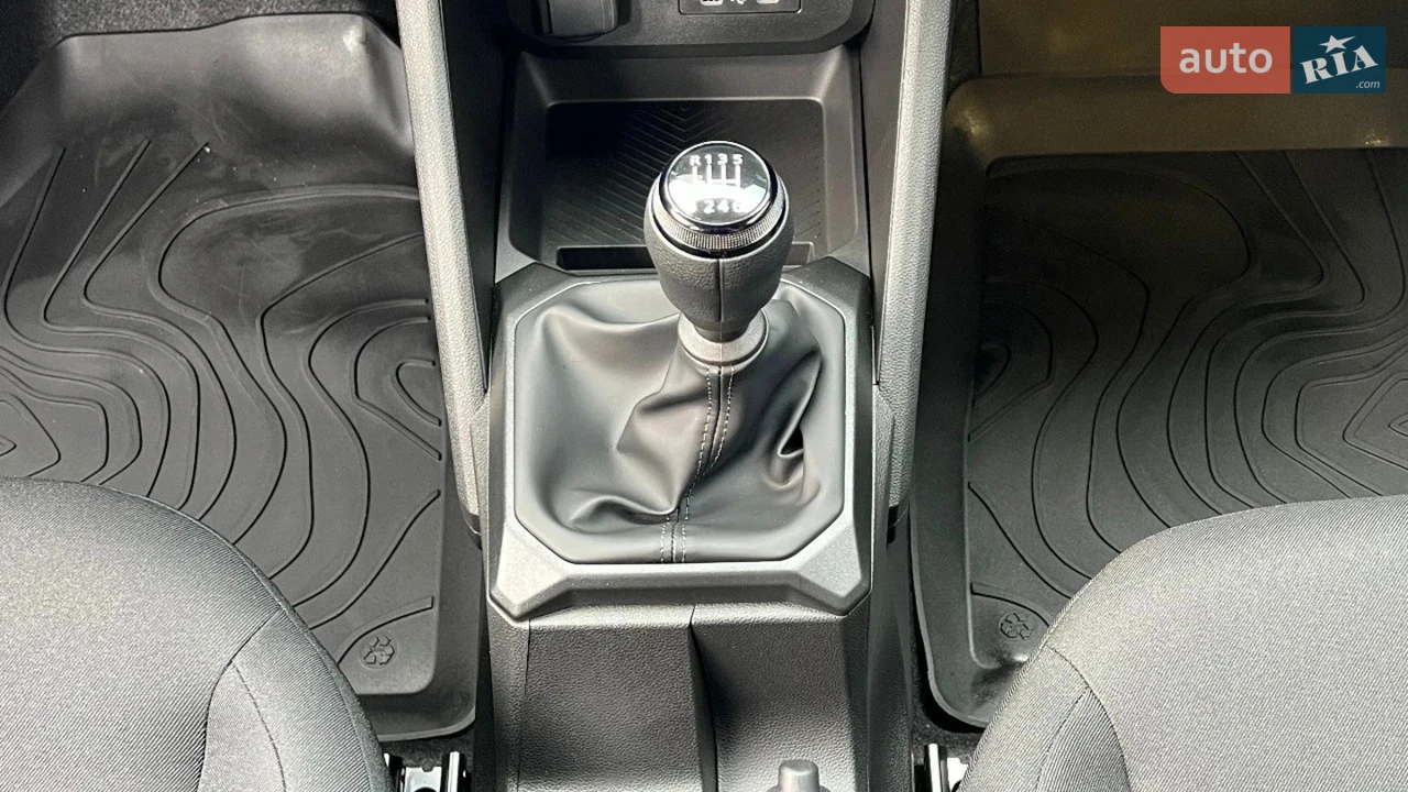 Renault-0