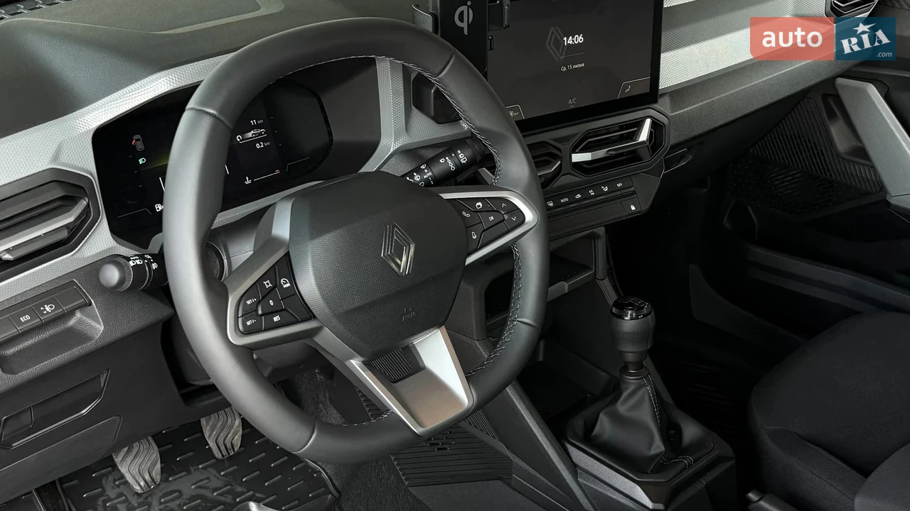 Renault-15
