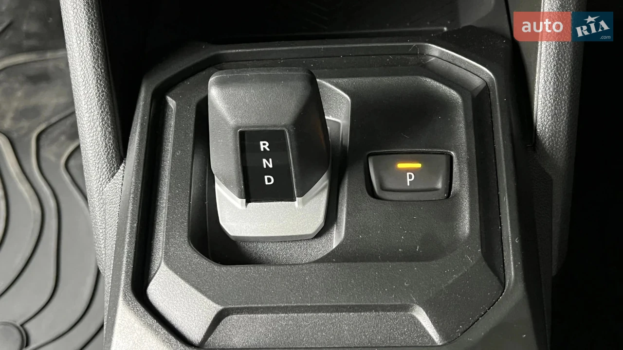 Renault-0