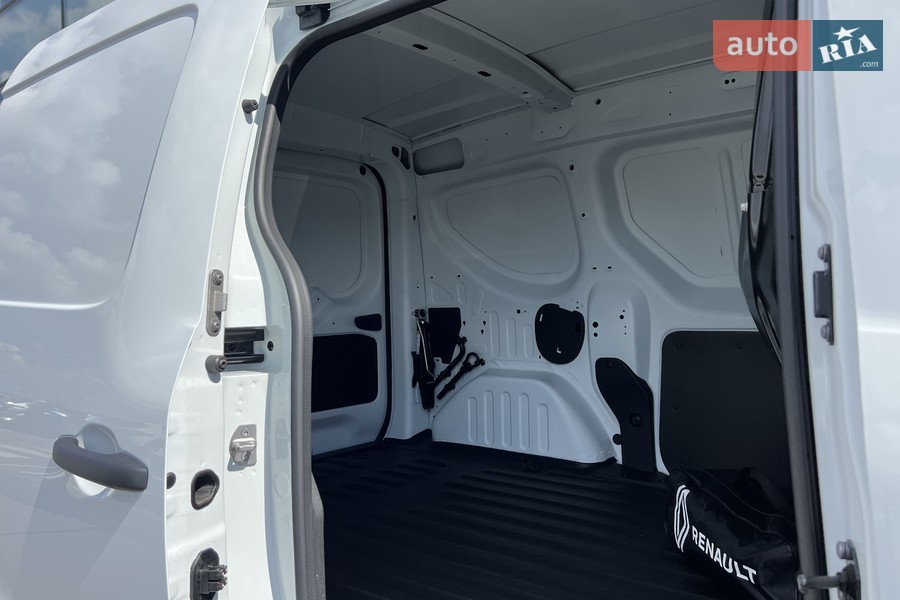 Renault Express Van - фото 15