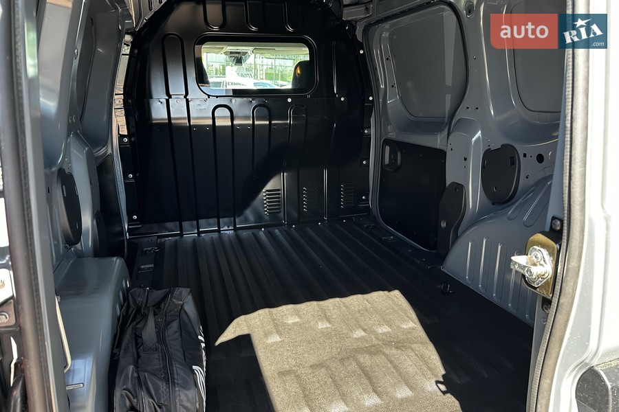 Renault Express Van - фото 24