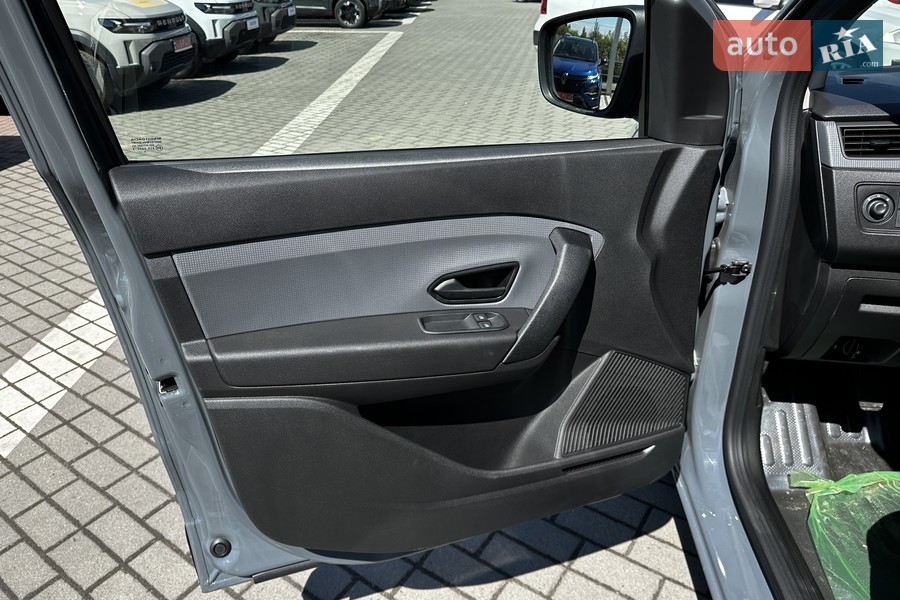 Renault Express Van - фото 13