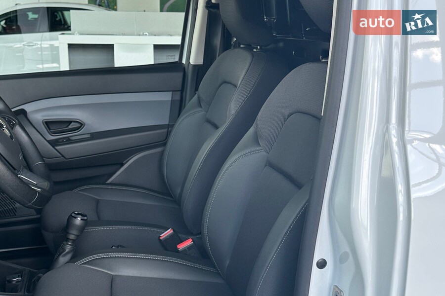 Renault Express Van - фото 14