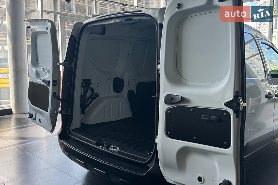 Renault Express Van - фото 21