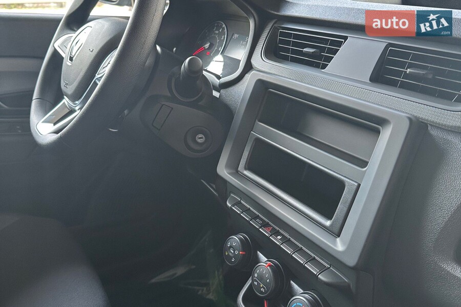 Renault Express Van - фото 24