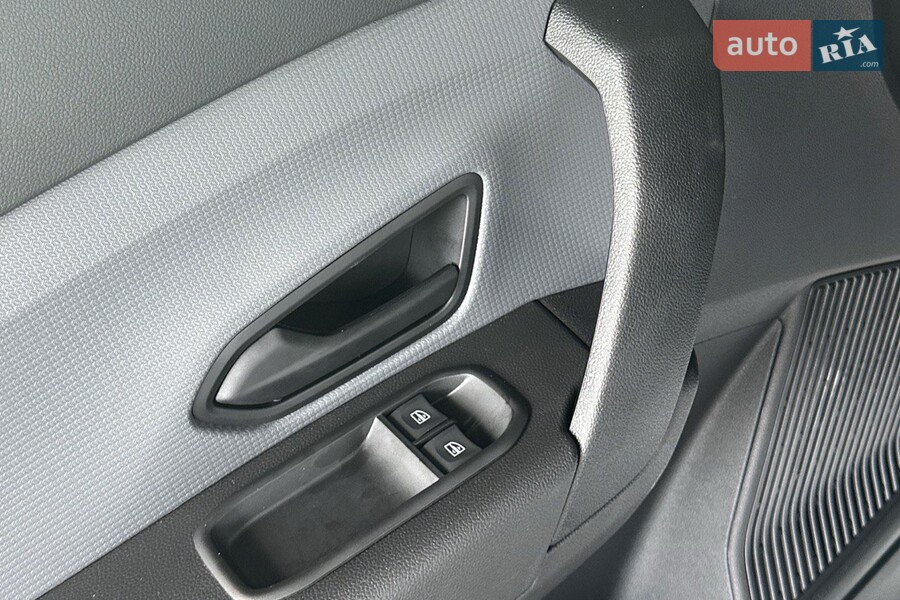 Renault Express Van - фото 9