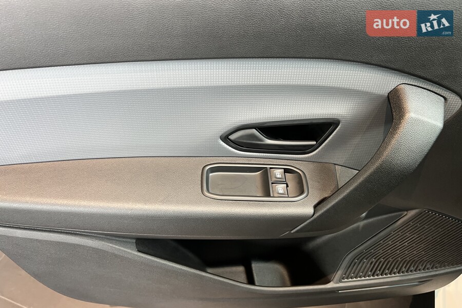 Renault Express Van - фото 19