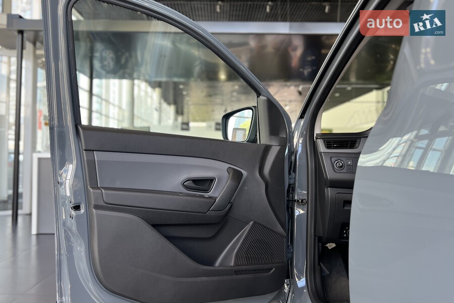 Renault Express Van - фото 13