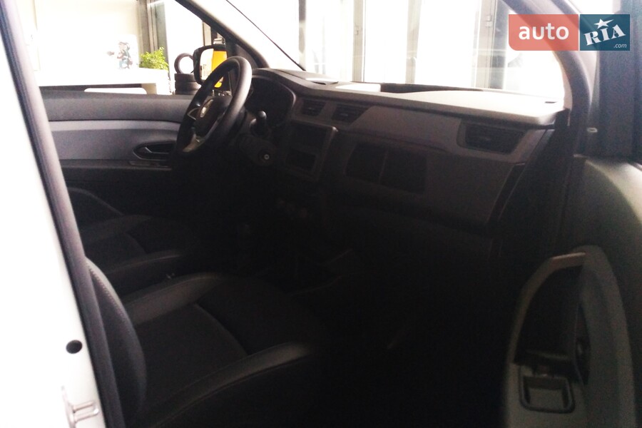Renault Express Van - фото 10