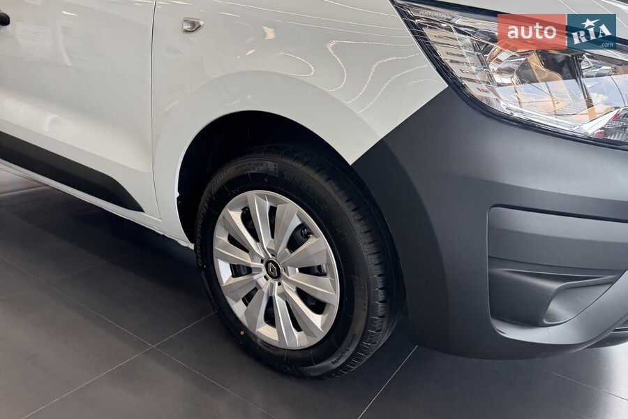 Renault Express Van - фото 14