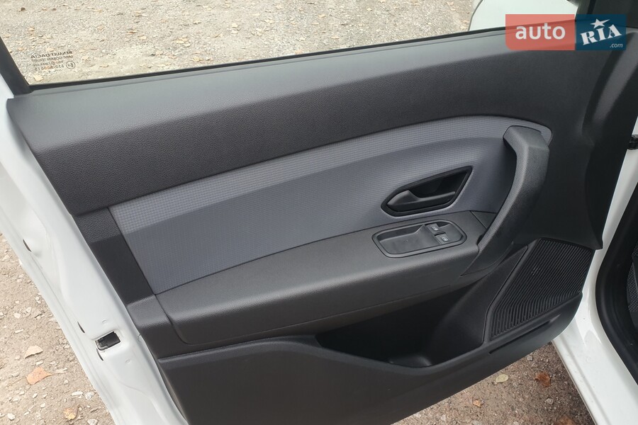 Renault Express Van - фото 13