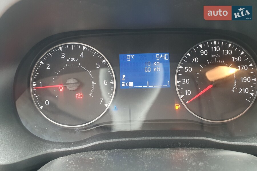 Renault Express Van - фото 18