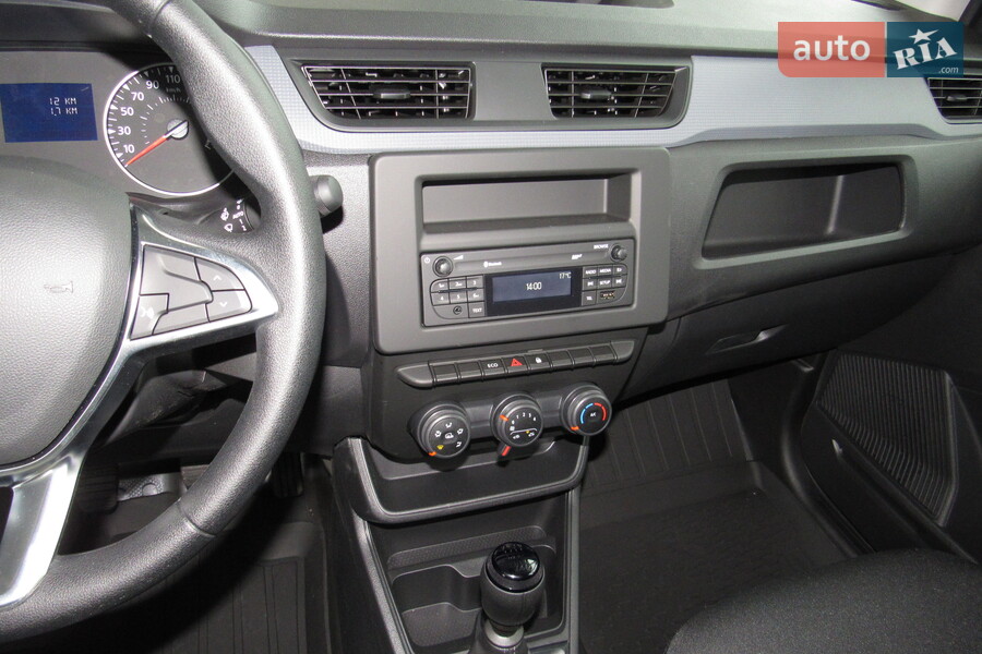 Renault Express Van - фото 15