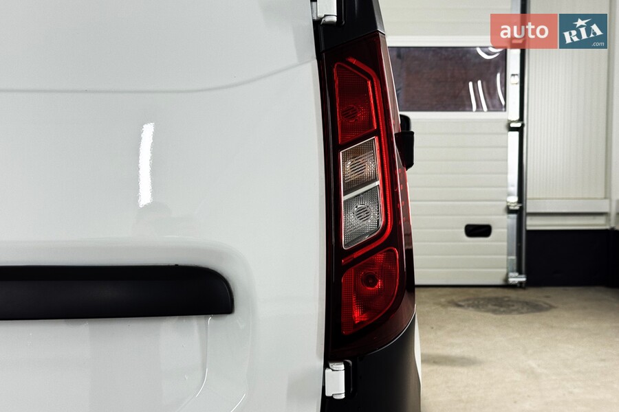 Renault Express Van - фото 10