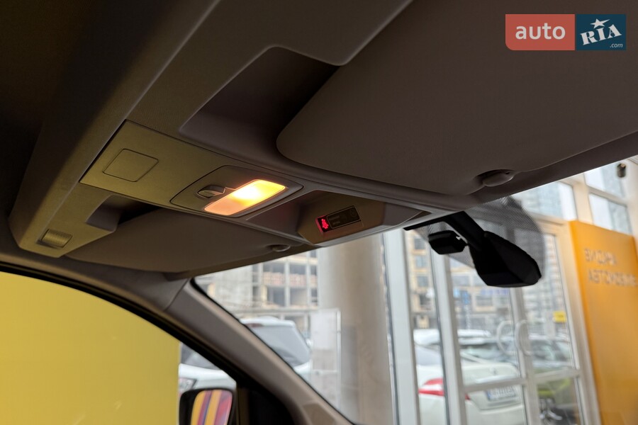 Renault Express Van - фото 21