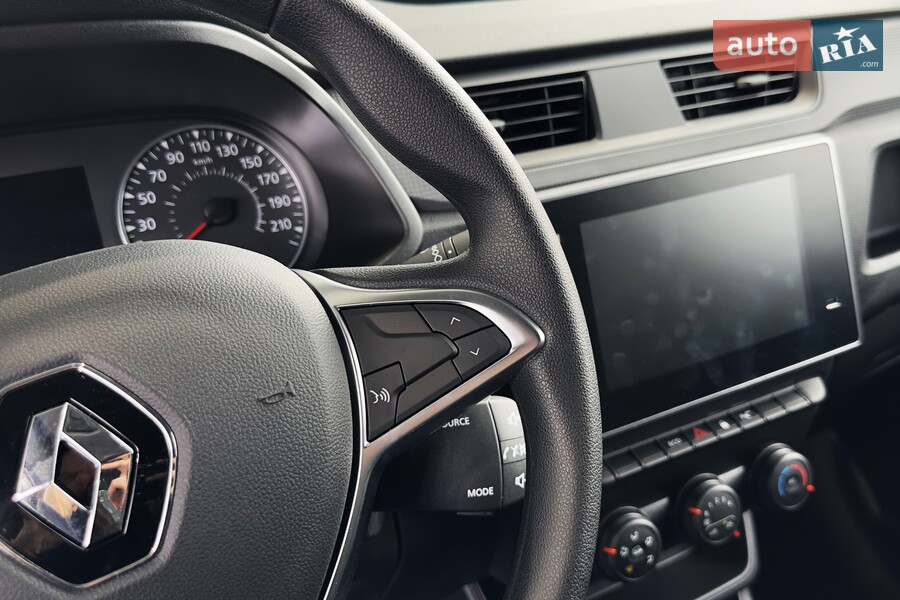 Renault Express Van - фото 12