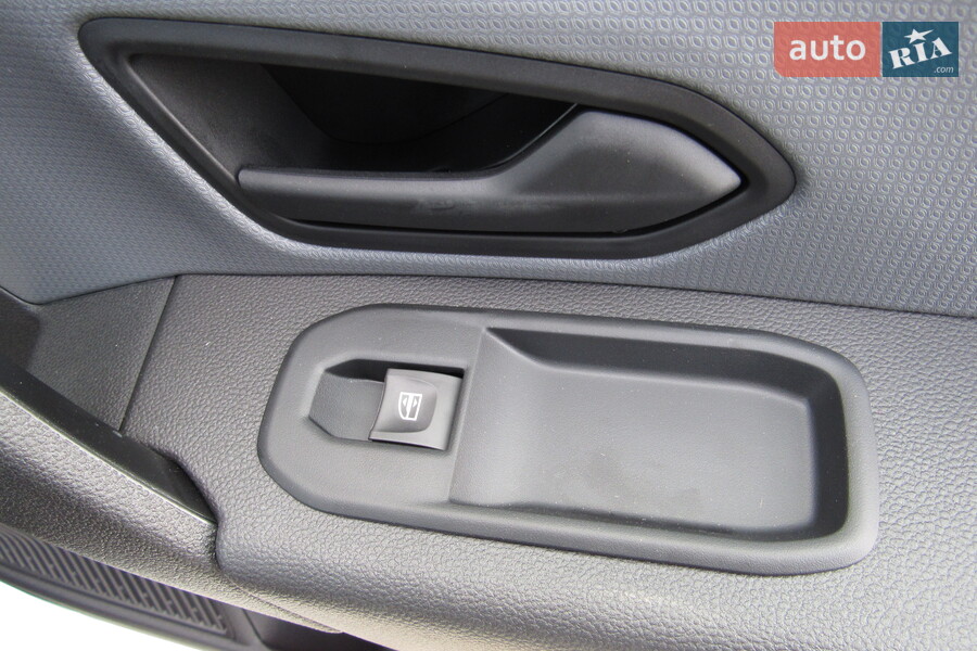 Renault Express Van - фото 23