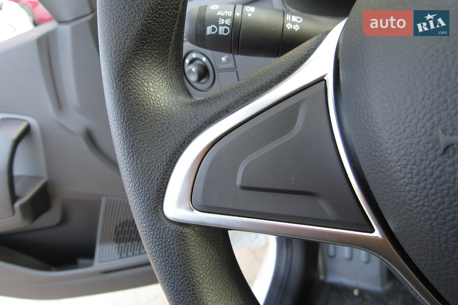 Renault Express Van - фото 25