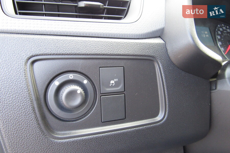 Renault Express Van - фото 34