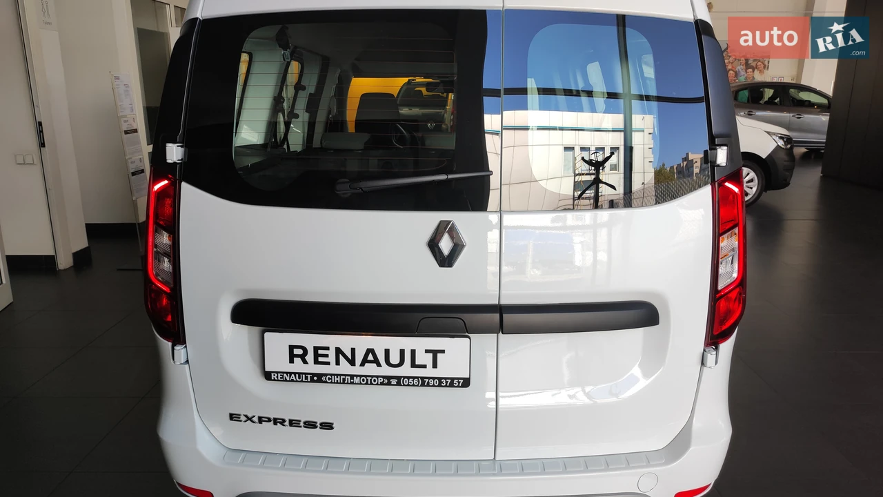 Renault-12