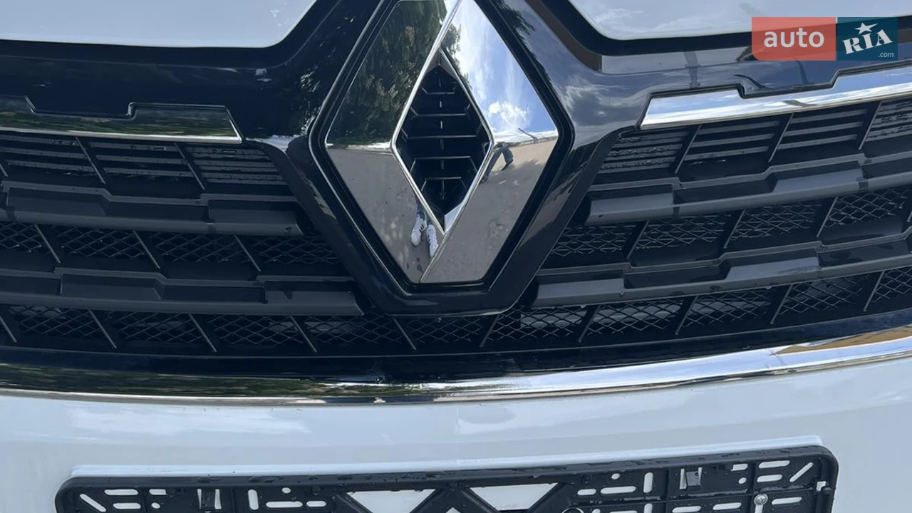 Renault-0