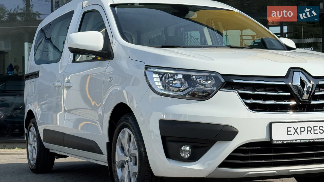 Renault-15
