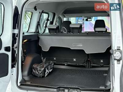 Новый Renault Express 2025 - фото 5