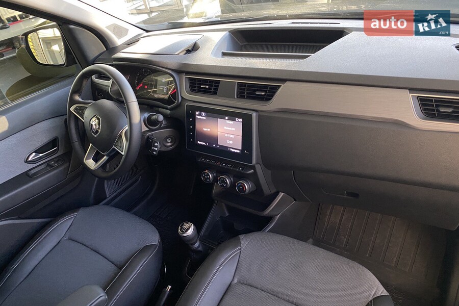 Renault Express - фото 12