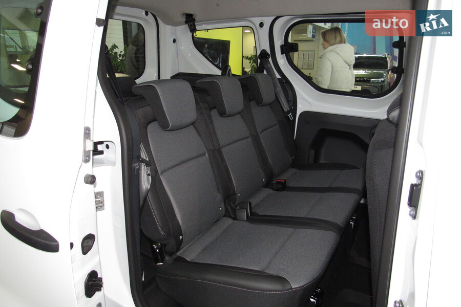 Renault Express - фото 11