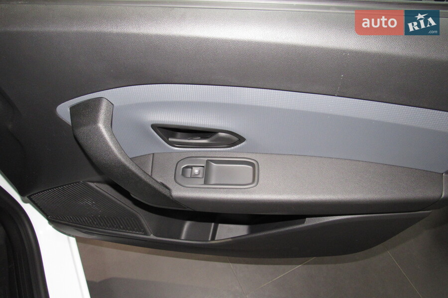 Renault Express - фото 16