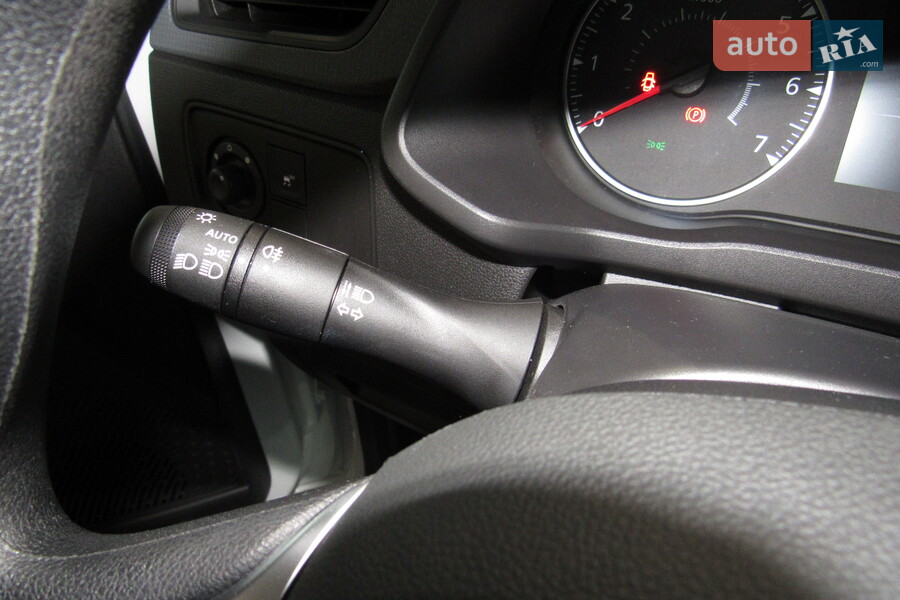 Renault Express - фото 23