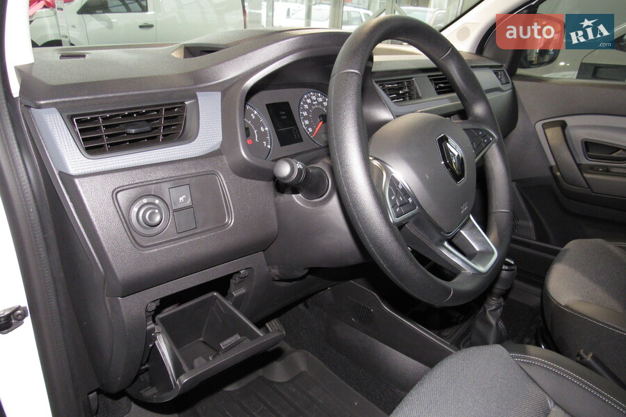 Renault Express - фото 21