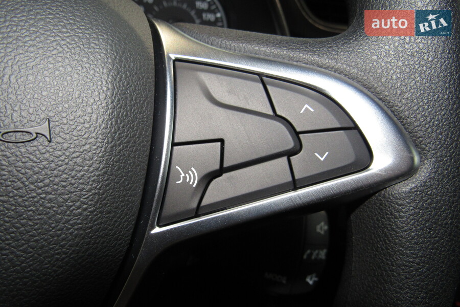 Renault Express - фото 24