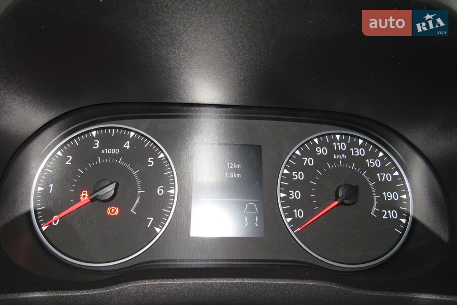 Renault Express - фото 28