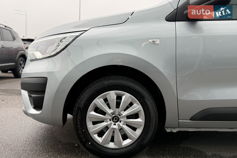 Renault Express - фото 7