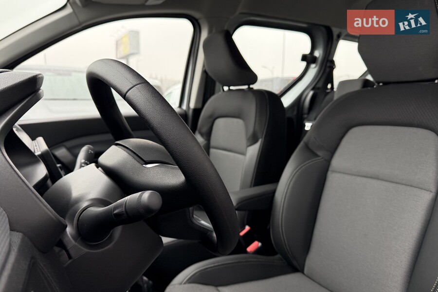 Renault Express - фото 12