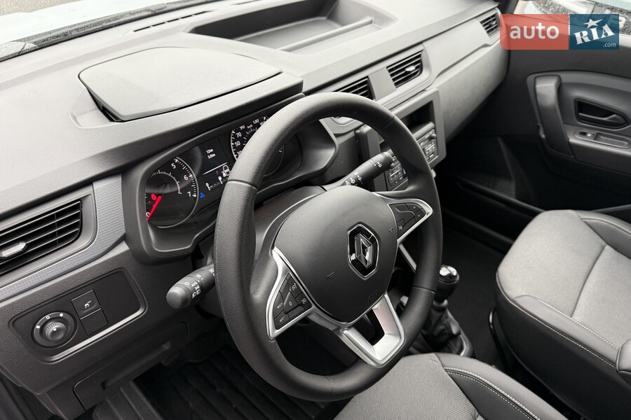Renault Express - фото 17