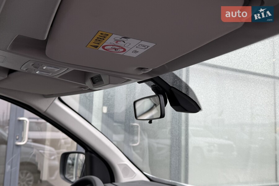 Renault Express - фото 14