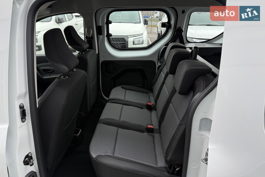 Renault Express - фото 17