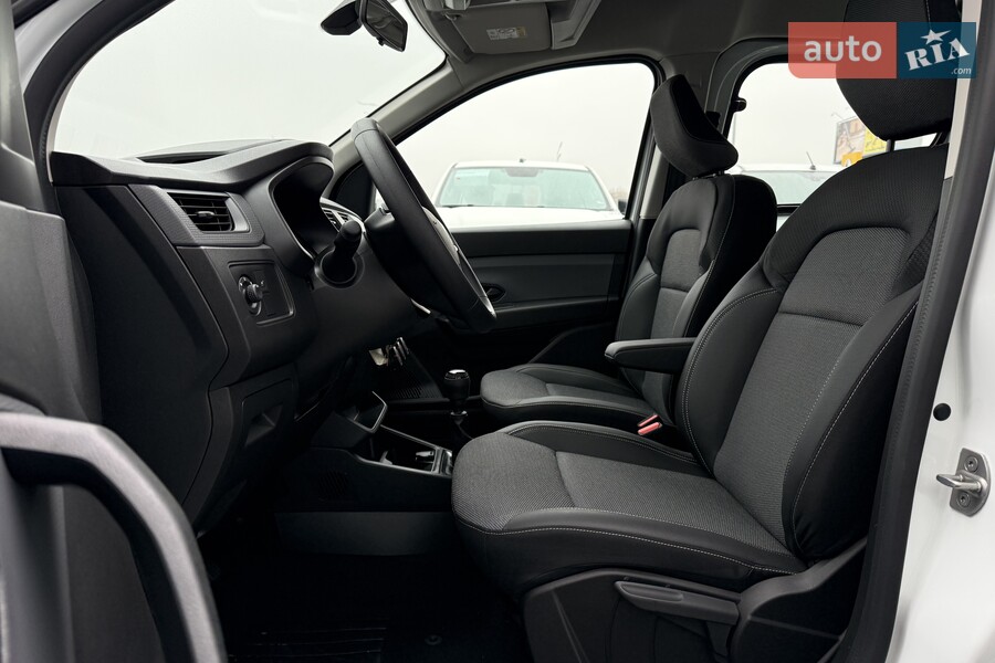 Renault Express - фото 19