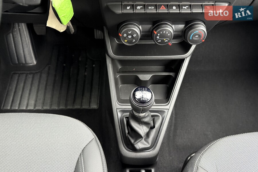 Renault Express - фото 23