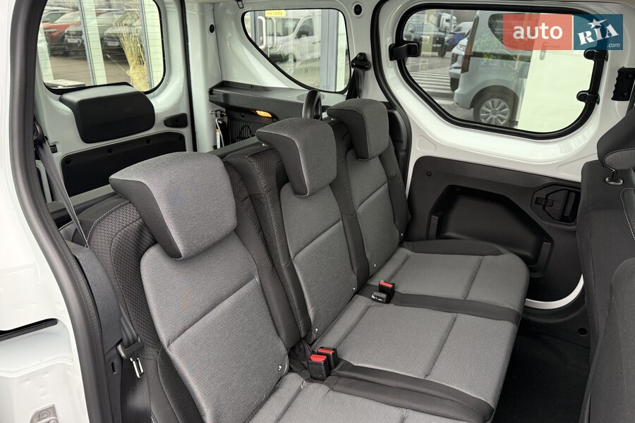 Renault Express - фото 25