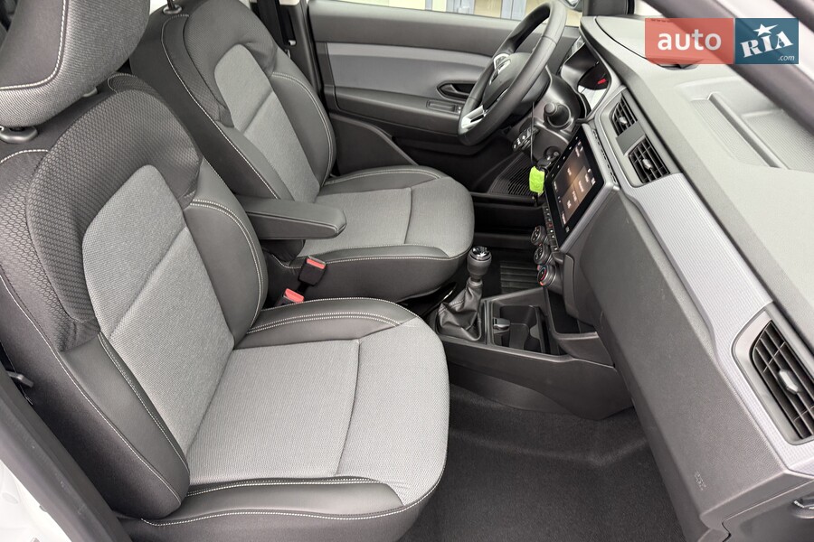 Renault Express - фото 27