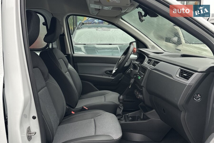 Renault Express - фото 7