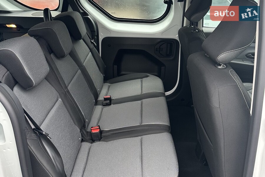 Renault Express - фото 22