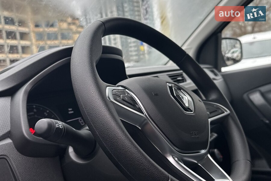 Renault Express - фото 19