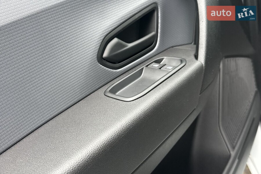 Renault Express - фото 28