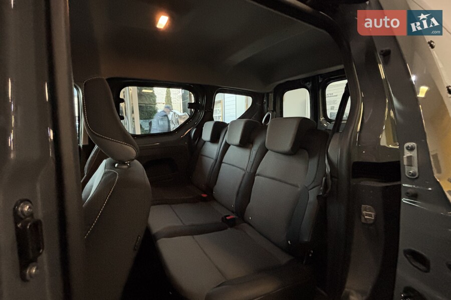 Renault Express - фото 17