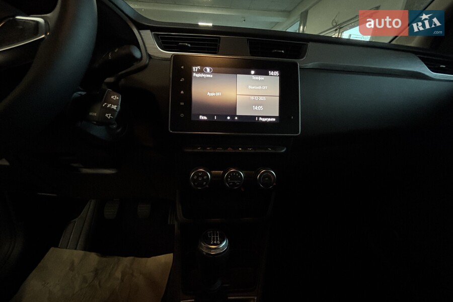 Renault Express - фото 21